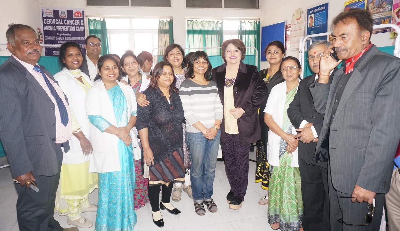 Dr. Bharti Kashyap: Cervical Cancer Camp at Sadar Hospital, Daltonganj on 11-01-2016
